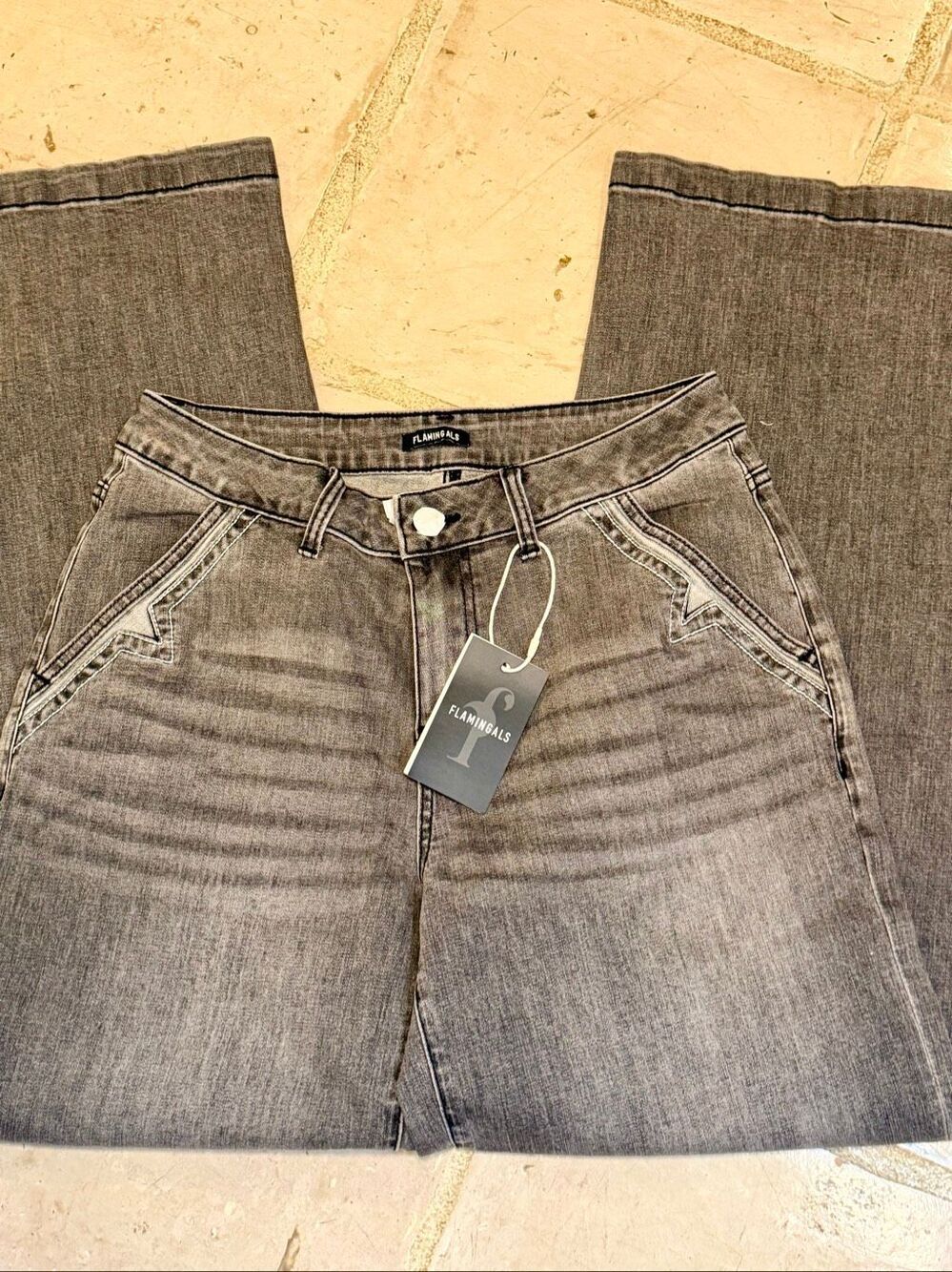 NWT Flamingals gray stone washed jeans - Picture 7 of 9